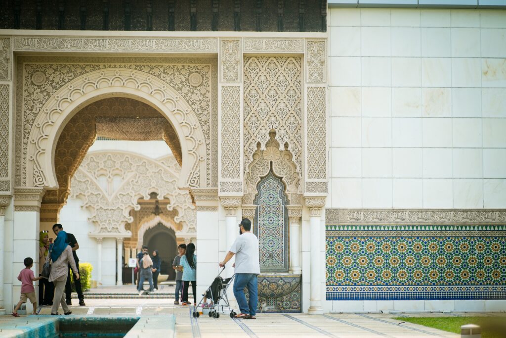 8 Days Casablanca to Marrakech via Fes and Desert